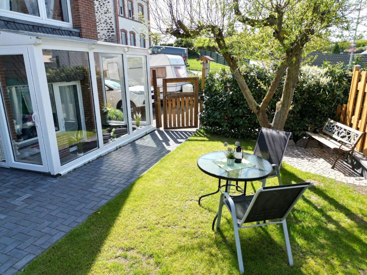 Apartment Mette Mayen Exterior foto
